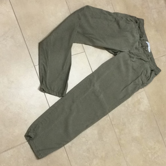 Zara Pants - Picture 2 of 5